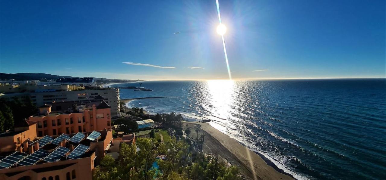 Apartamento Lujoso Y Moderno Vistas Panoramicas Al Mar Марбелья Екстер'єр фото