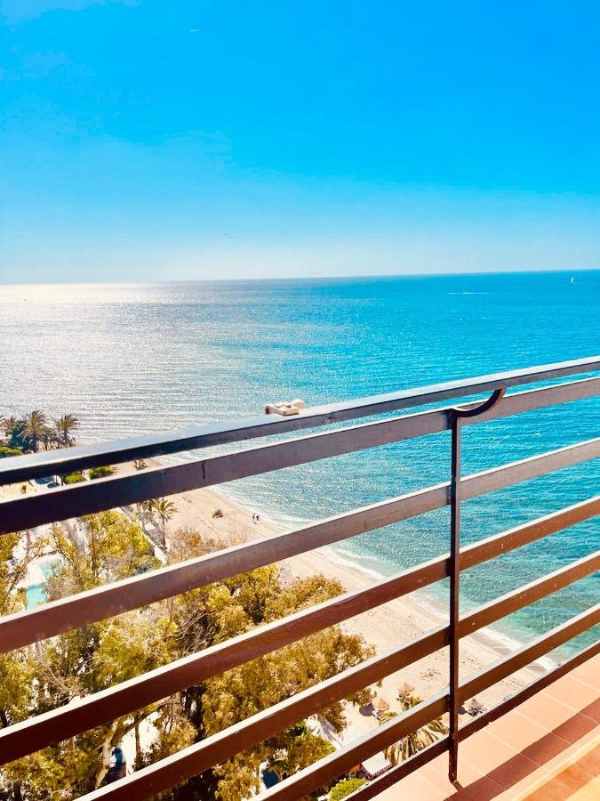 Apartamento Lujoso Y Moderno Vistas Panoramicas Al Mar Марбелья Екстер'єр фото